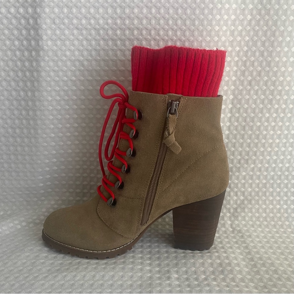 RENVY Hiking Boot Taupe Suede Nordic Style Timberlandish Women Sz 7M #594 - Picture 4 of 14